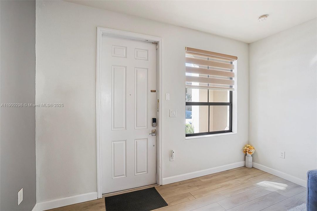 For Sale: $425,000 (3 beds, 2 baths, 1706 Square Feet)