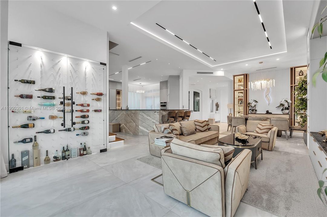 En Venta: $3,100,000 (5 camas, 4 baños, 3256 Pies cuadrados)