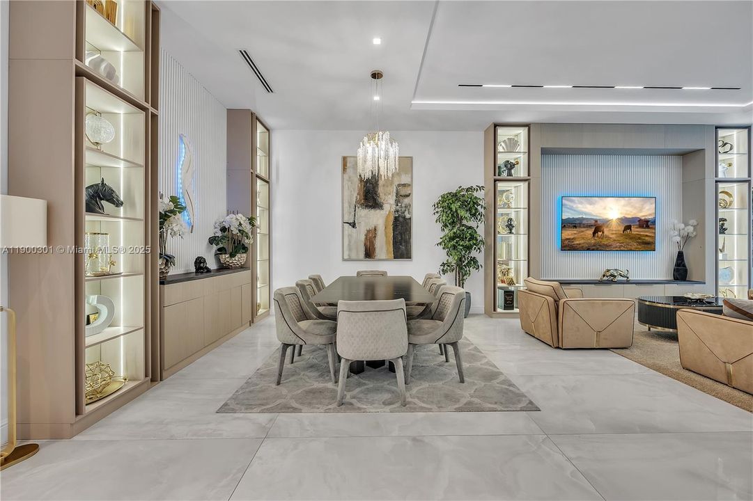 En Venta: $3,100,000 (5 camas, 4 baños, 3256 Pies cuadrados)