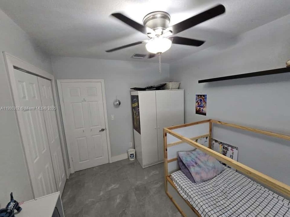 Recently Sold: $549,900 (4 beds, 2 baths, 1495 Square Feet)