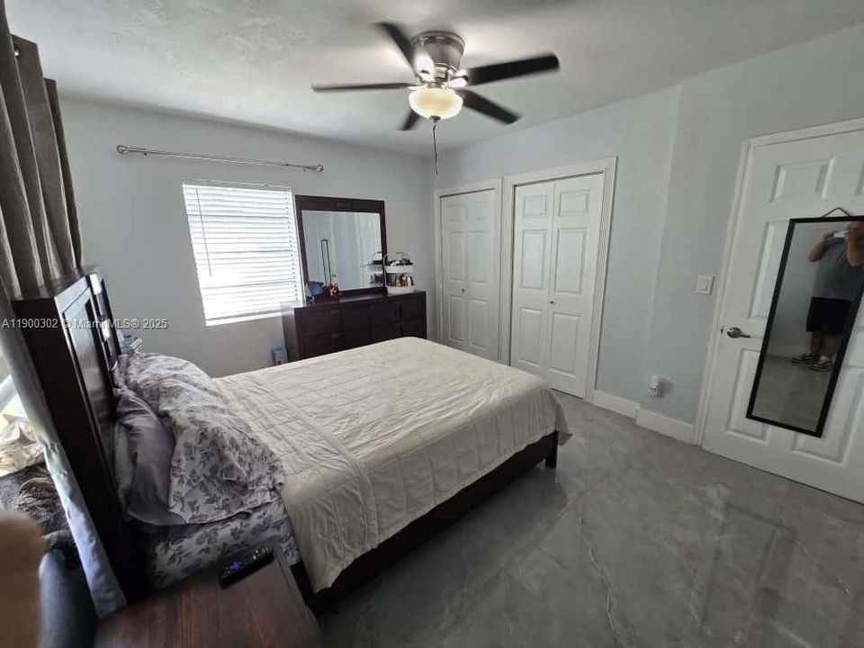 Recently Sold: $549,900 (4 beds, 2 baths, 1495 Square Feet)