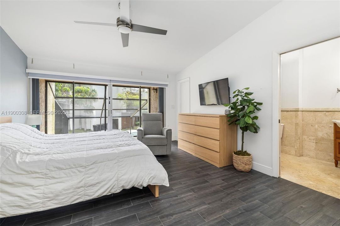 Active With Contract: $567,000 (3 beds, 2 baths, 1624 Square Feet)