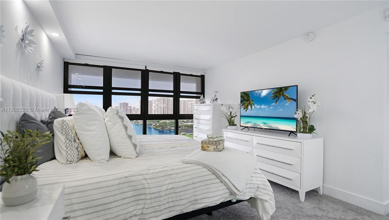 Activo con contrato: $679,000 (2 camas, 2 baños, 1360 Pies cuadrados)