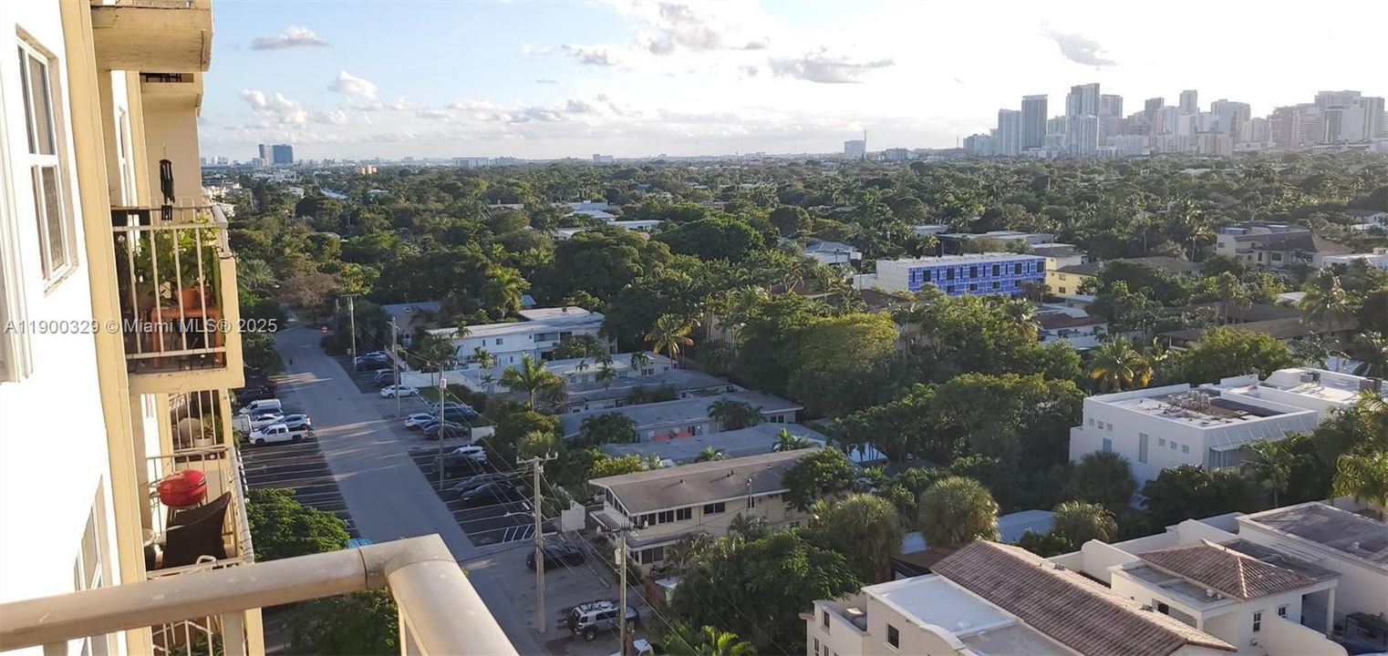 For Rent: $1,700 (1 beds, 1 baths, 690 Square Feet)