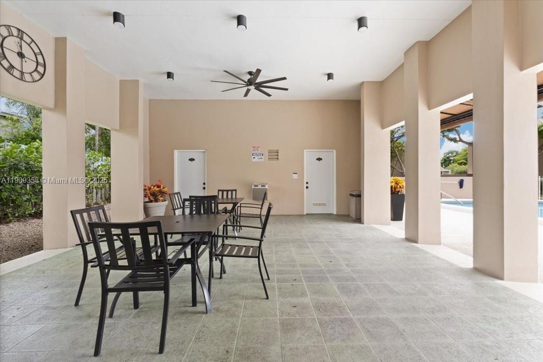 Recently Rented: $4,100 (3 beds, 2 baths, 2128 Square Feet)