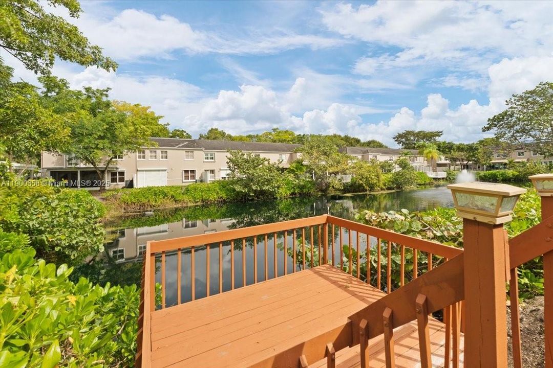 Recently Rented: $4,100 (3 beds, 2 baths, 2128 Square Feet)