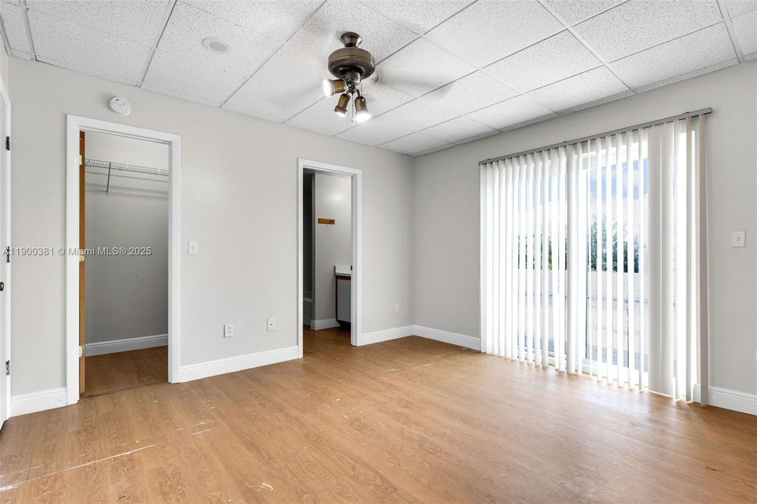 For Rent: $3,000 (4 beds, 4 baths, 3312 Square Feet)