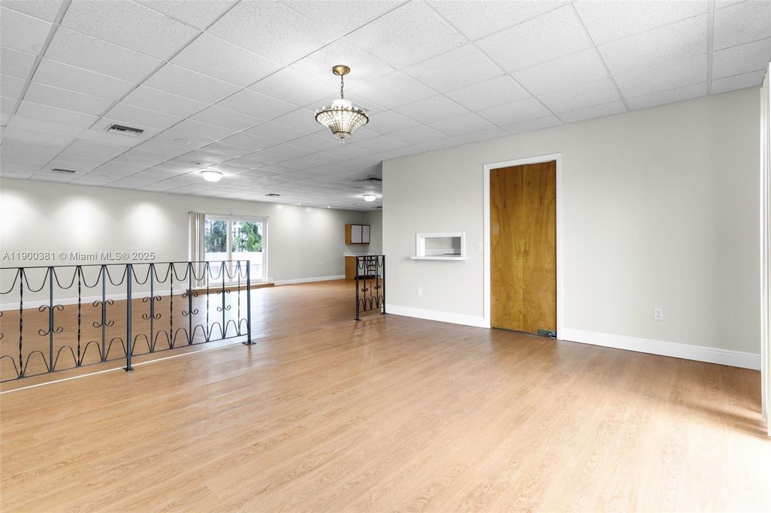 For Rent: $3,000 (4 beds, 4 baths, 3312 Square Feet)