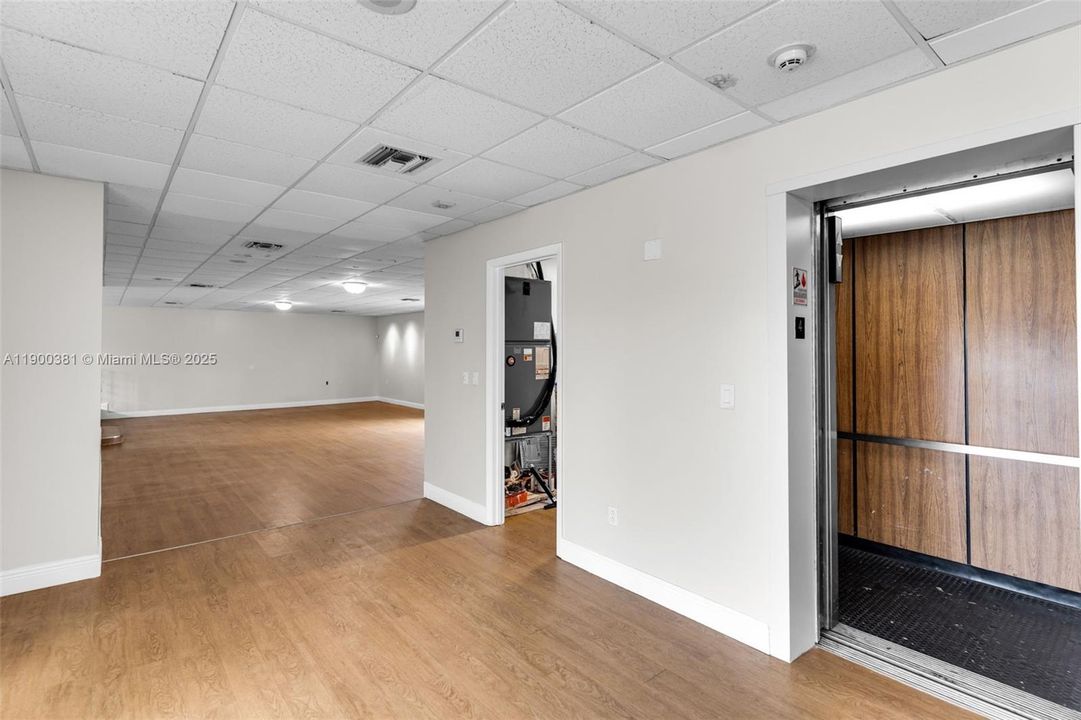 For Rent: $3,000 (4 beds, 4 baths, 3312 Square Feet)