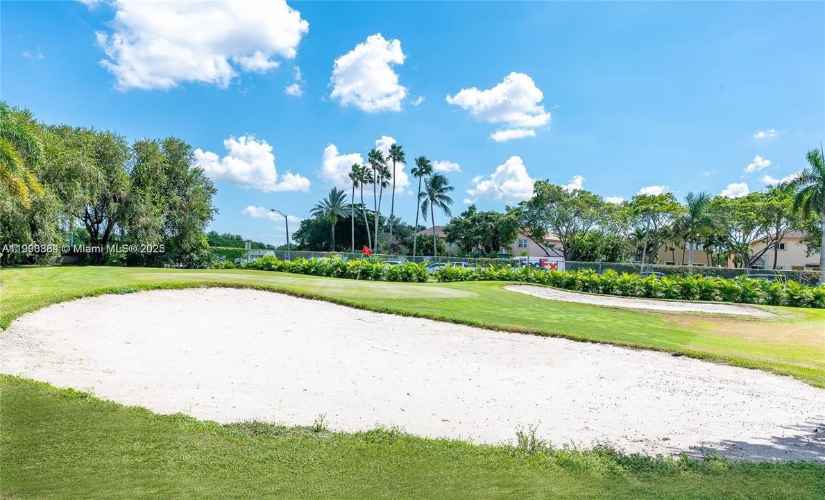 Recently Rented: $3,900 (4 beds, 2 baths, 1524 Square Feet)