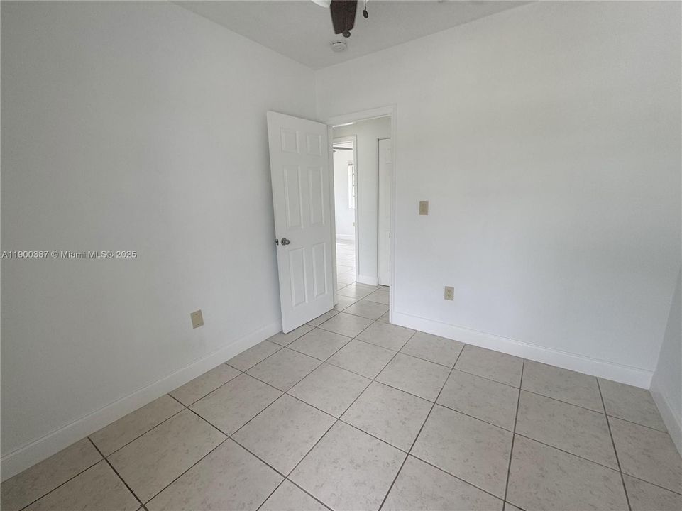 Active With Contract: $549,900 (4 beds, 2 baths, 1424 Square Feet)