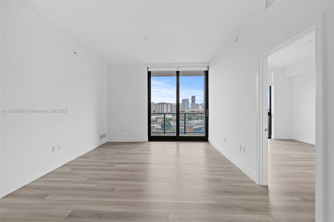 Active With Contract: $3,792 (2 beds, 2 baths, 1264 Square Feet)