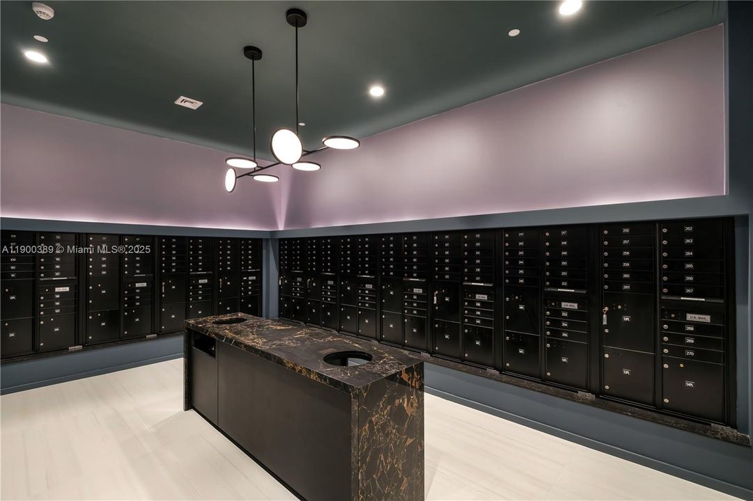 Active With Contract: $3,792 (2 beds, 2 baths, 1264 Square Feet)