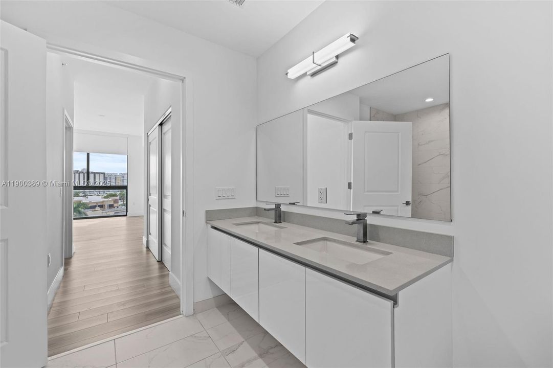 Active With Contract: $3,792 (2 beds, 2 baths, 1264 Square Feet)