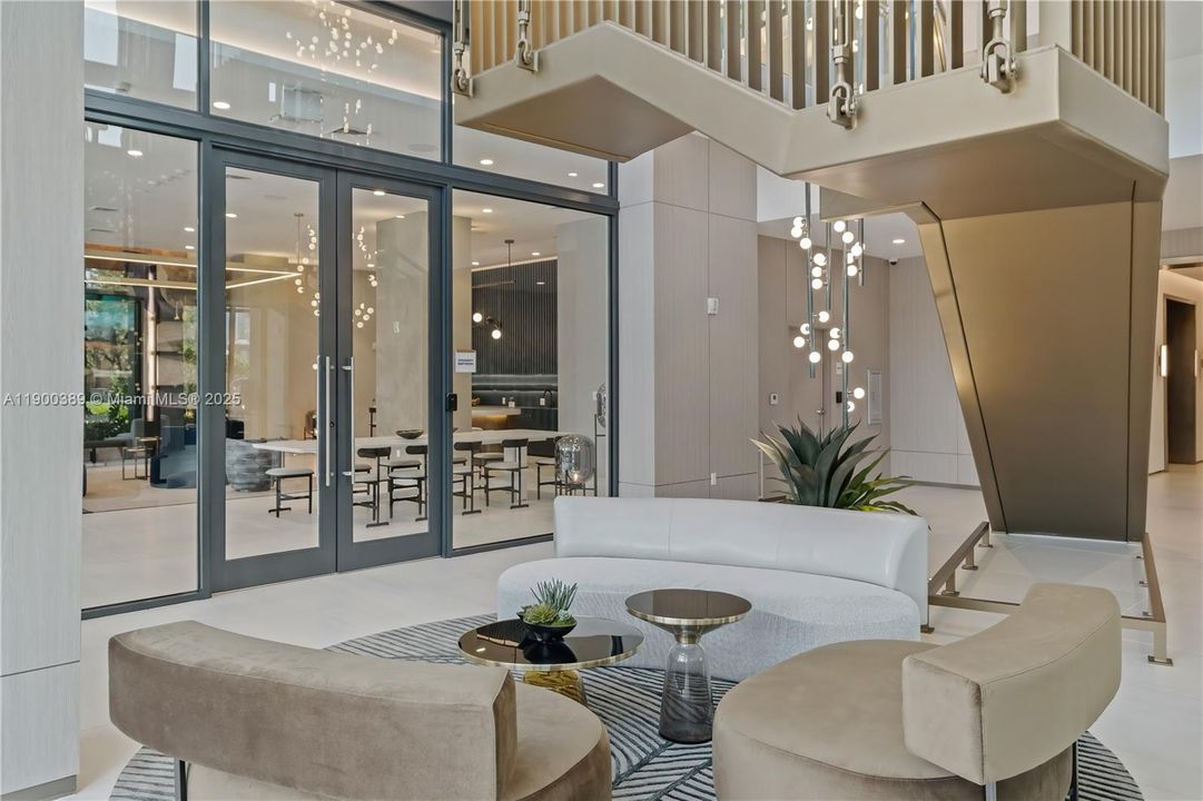 Active With Contract: $3,792 (2 beds, 2 baths, 1264 Square Feet)