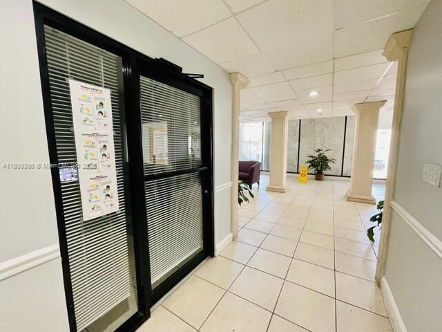 For Rent: $3,225 (2 beds, 2 baths, 1100 Square Feet)