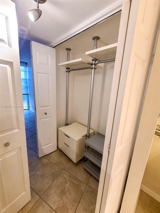 Недавно продано: $234,000 (2 спален, 2 ванн, 1081 Квадратных фут)