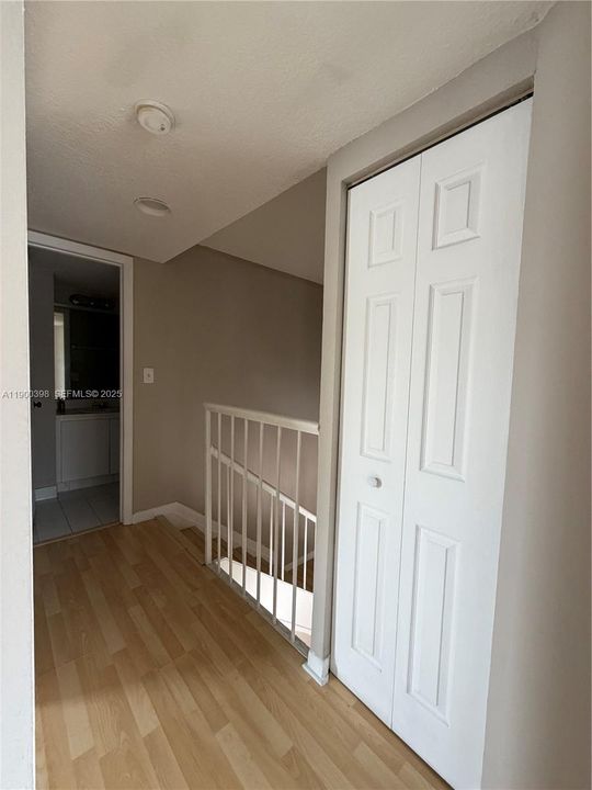 For Rent: $2,800 (3 beds, 2 baths, 1270 Square Feet)