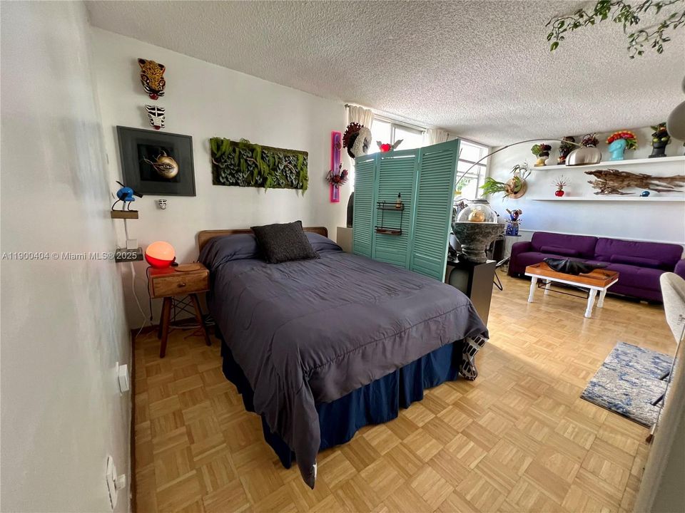 Под контрактом: $1,675 (0 спален, 1 ванн, 507 Квадратных фут)