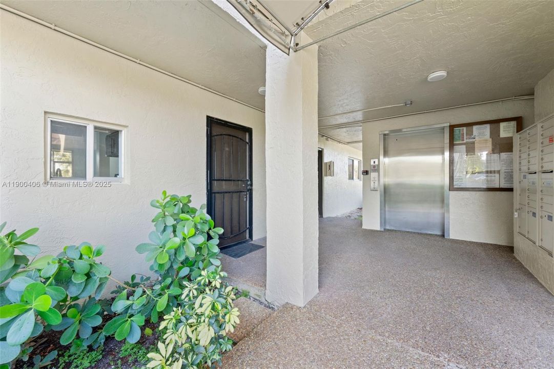 En Venta: $180,000 (1 camas, 1 baños, 653 Pies cuadrados)