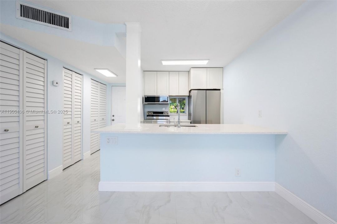 En Venta: $180,000 (1 camas, 1 baños, 653 Pies cuadrados)