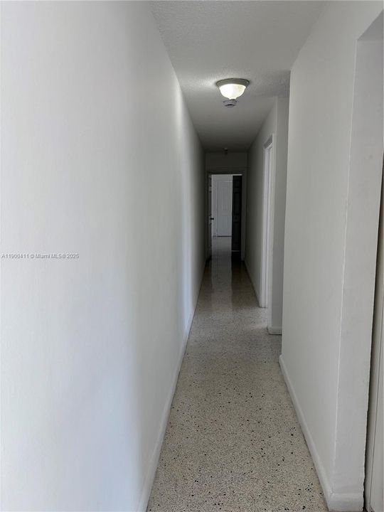 Active With Contract: $2,300 (2 beds, 2 baths, 1200 Square Feet)