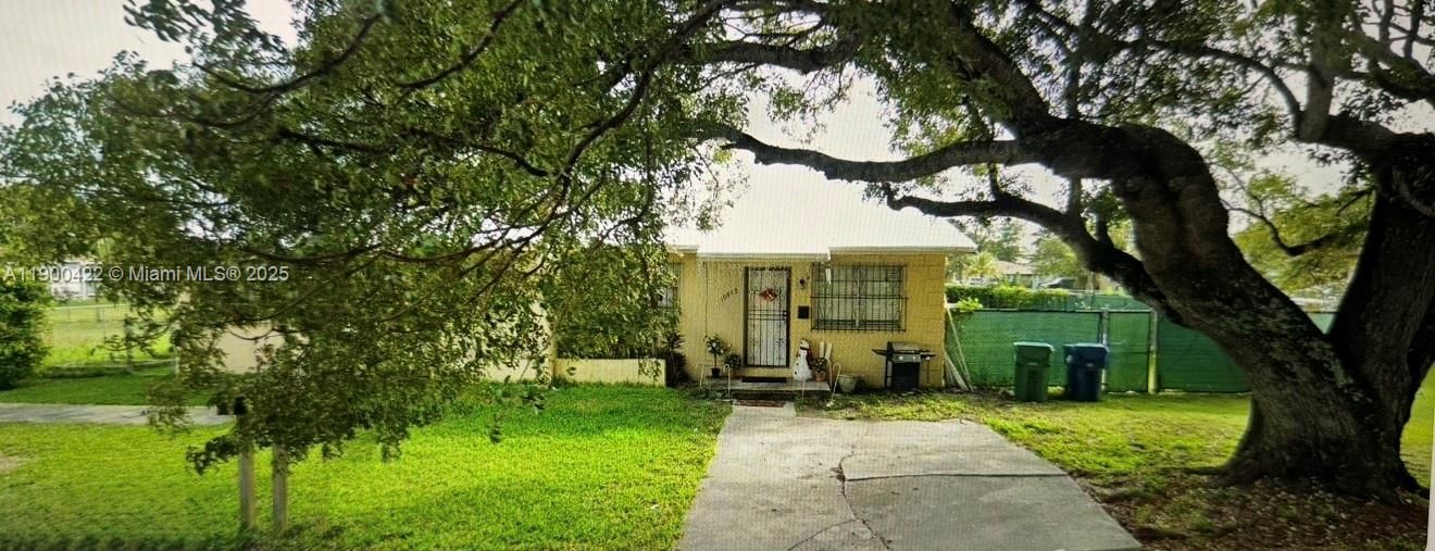 For Rent: $2,100 (2 beds, 1 baths, 1484 Square Feet)