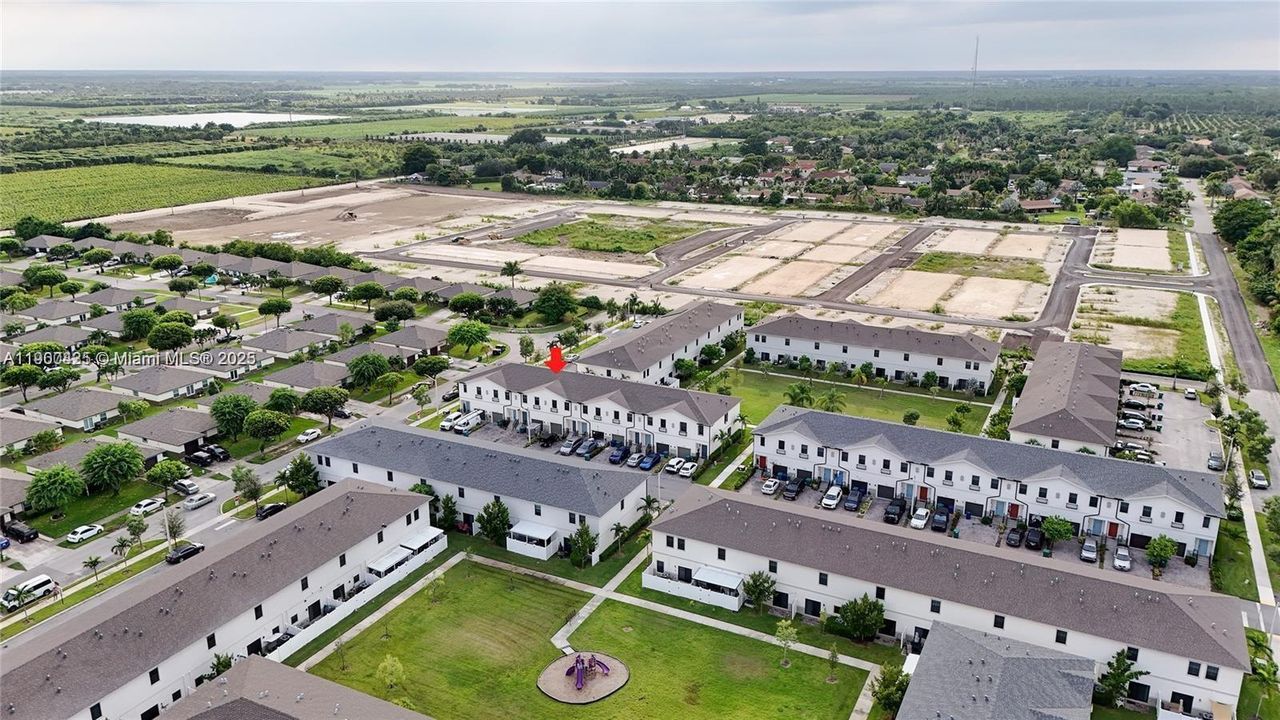 En Renta: $2,600 (3 camas, 2 baños, 1466 Pies cuadrados)