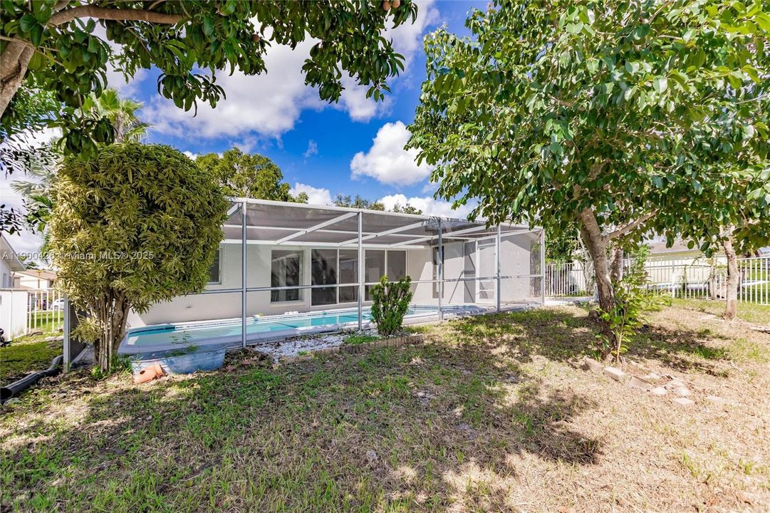 For Rent: $4,500 (4 beds, 2 baths, 0 Square Feet)