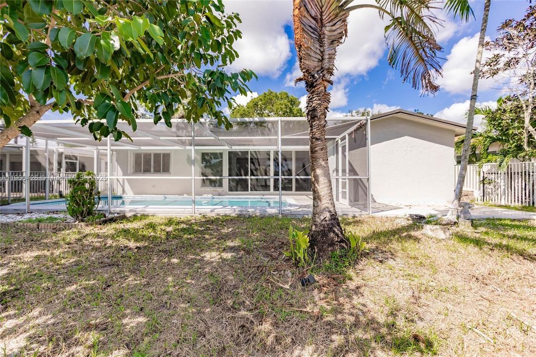 For Rent: $4,500 (4 beds, 2 baths, 0 Square Feet)