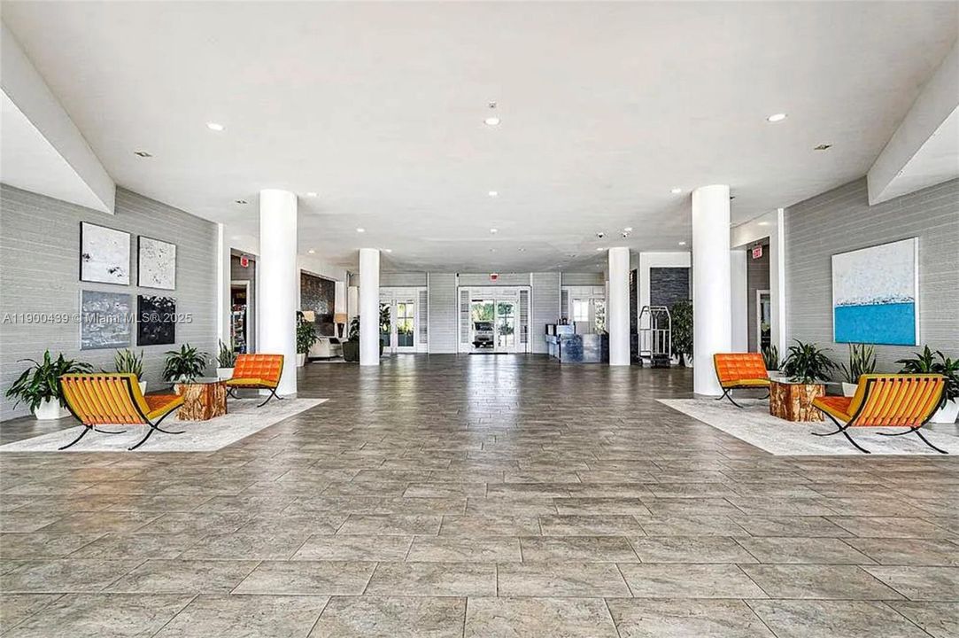 Под контрактом: $465,000 (1 спален, 1 ванн, 900 Квадратных фут)