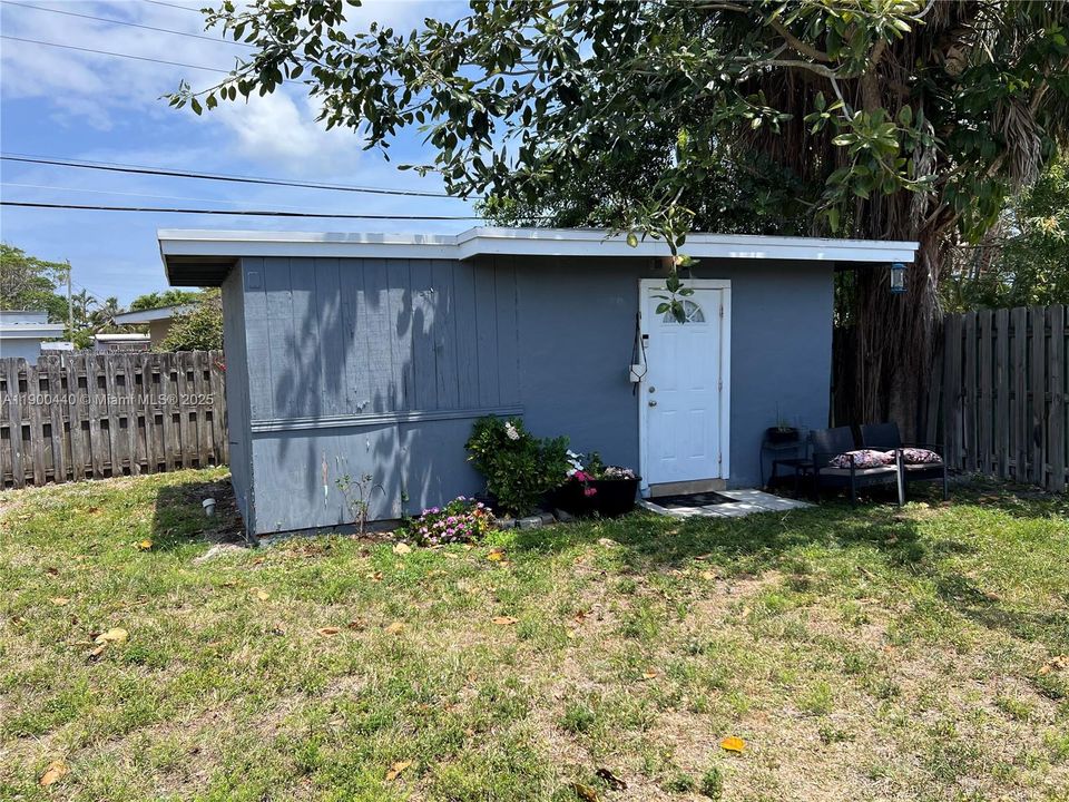 En Venta: $549,900 (7 camas, 3 baños, 1675 Pies cuadrados)