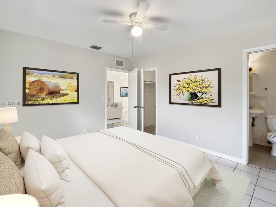 For Rent: $3,500 (3 beds, 2 baths, 1560 Square Feet)