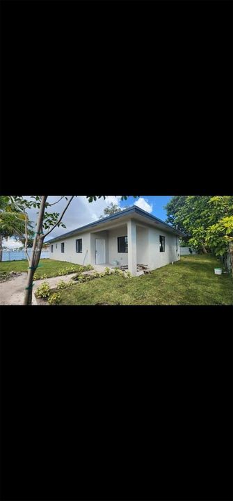 En Venta: $660,000 (4 camas, 3 baños, 1860 Pies cuadrados)