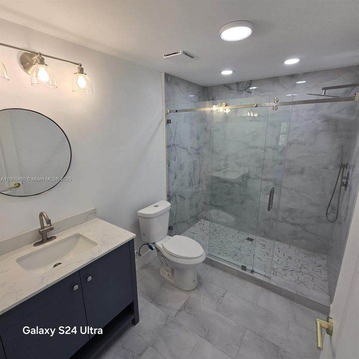 For Sale: $1,200,000 (5 beds, 2 baths, 2544 Square Feet)