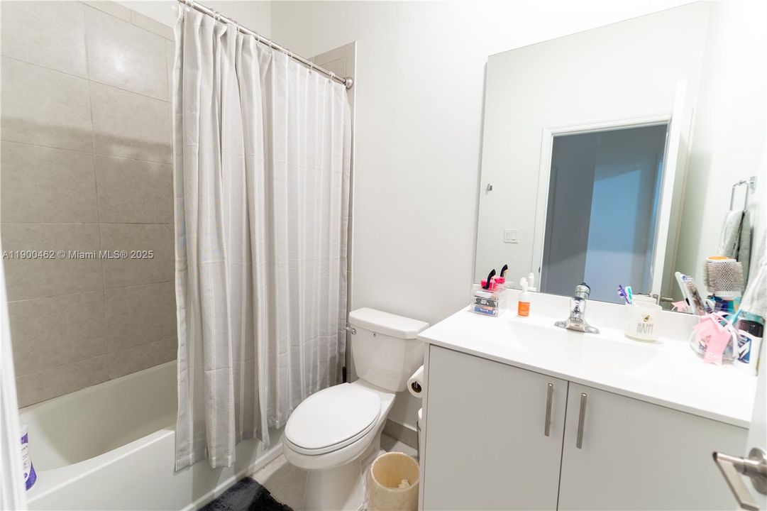 待售: $525,000 (3 贝兹, 2 浴室, 1827 平方英尺)