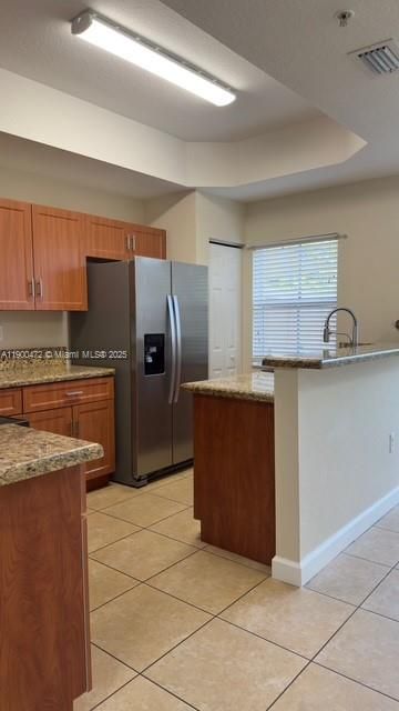 Active With Contract: $2,800 (2 beds, 2 baths, 1379 Square Feet)