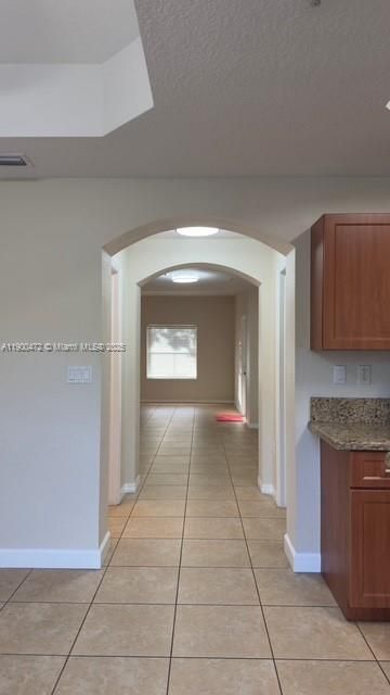 Active With Contract: $2,800 (2 beds, 2 baths, 1379 Square Feet)