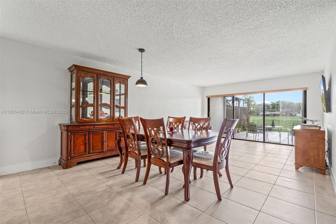 Active With Contract: $634,000 (3 beds, 2 baths, 2069 Square Feet)