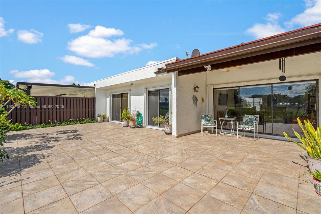 Active With Contract: $634,000 (3 beds, 2 baths, 2069 Square Feet)