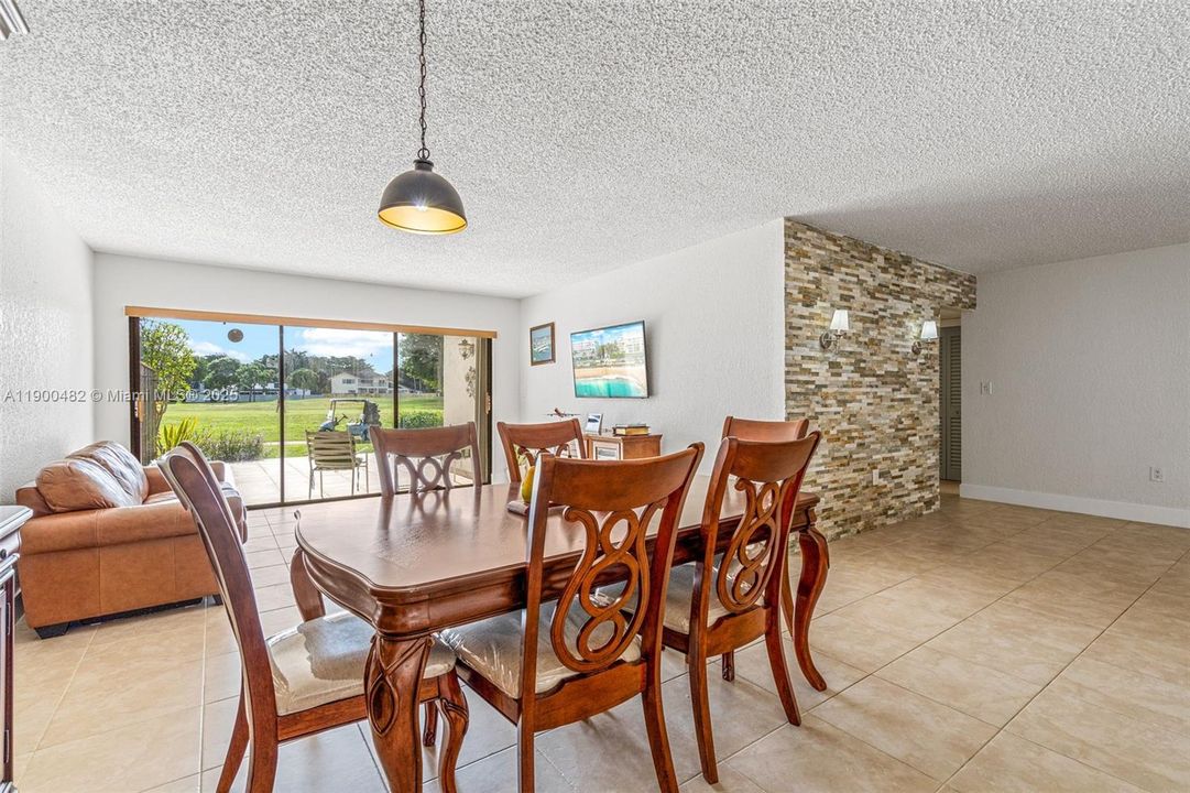 Active With Contract: $634,000 (3 beds, 2 baths, 2069 Square Feet)