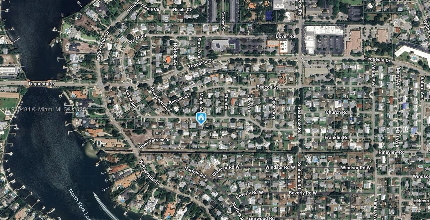 For Sale: $810,000 (3 beds, 2 baths, 1816 Square Feet)