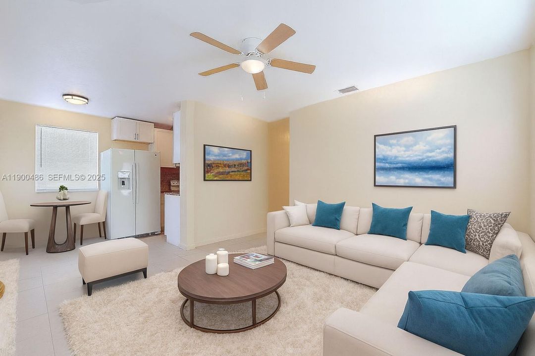 For Rent: $2,250 (3 beds, 1 baths, 836 Square Feet)