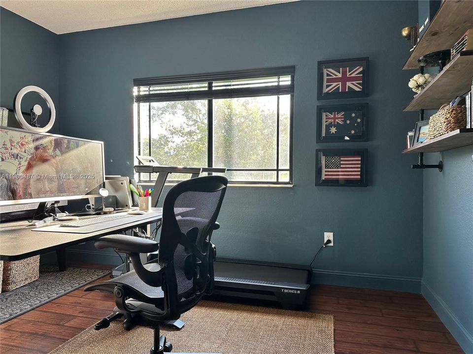 最近租的: $2,200 (3 贝兹, 2 浴室, 1361 平方英尺)