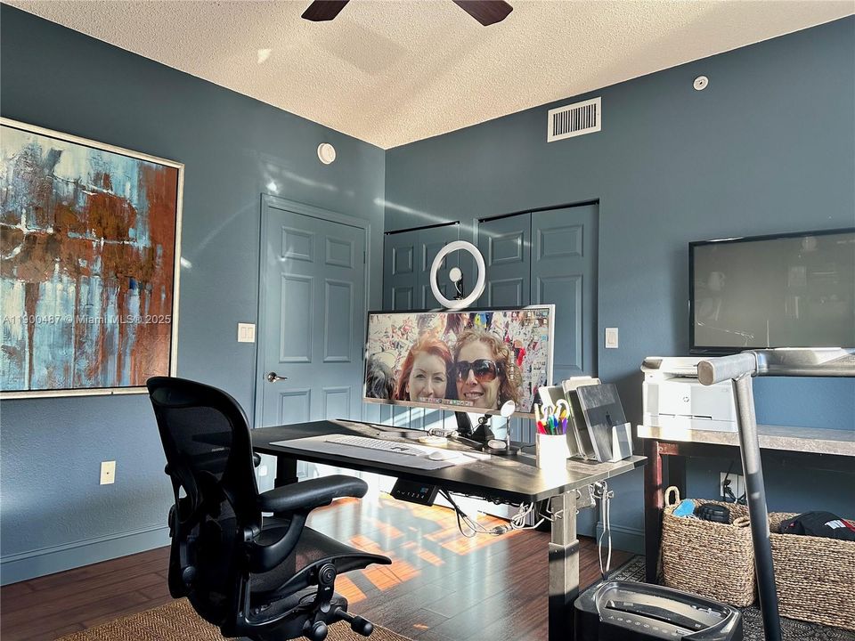 最近租的: $2,200 (3 贝兹, 2 浴室, 1361 平方英尺)