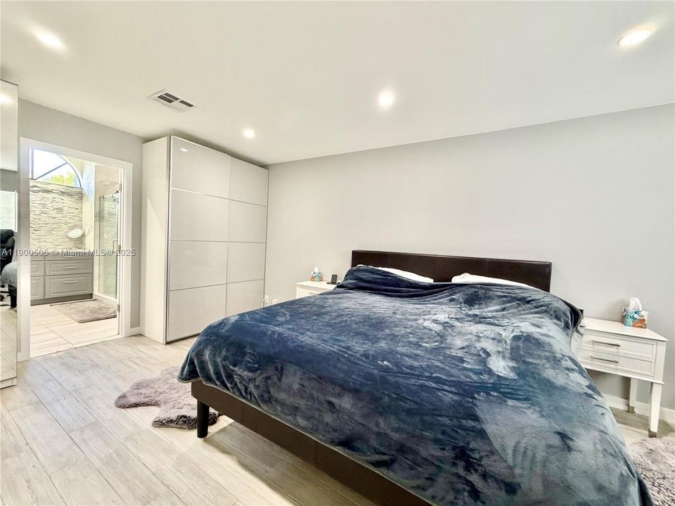 Recently Rented: $5,200 (3 beds, 2 baths, 2442 Square Feet)