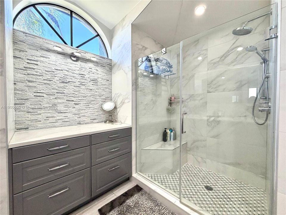 Recently Rented: $5,200 (3 beds, 2 baths, 2442 Square Feet)