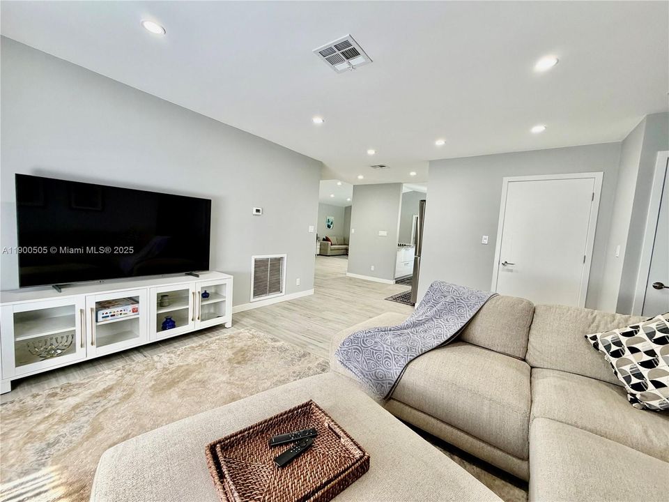 Recently Rented: $5,200 (3 beds, 2 baths, 2442 Square Feet)