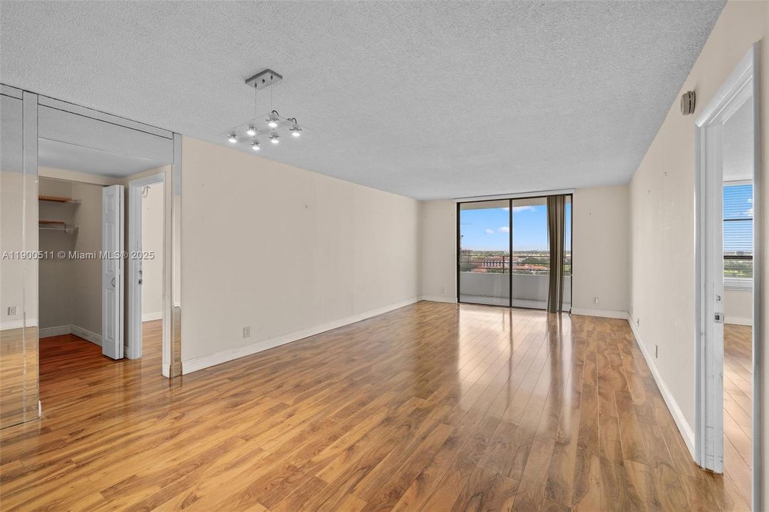 Oversized Living Area