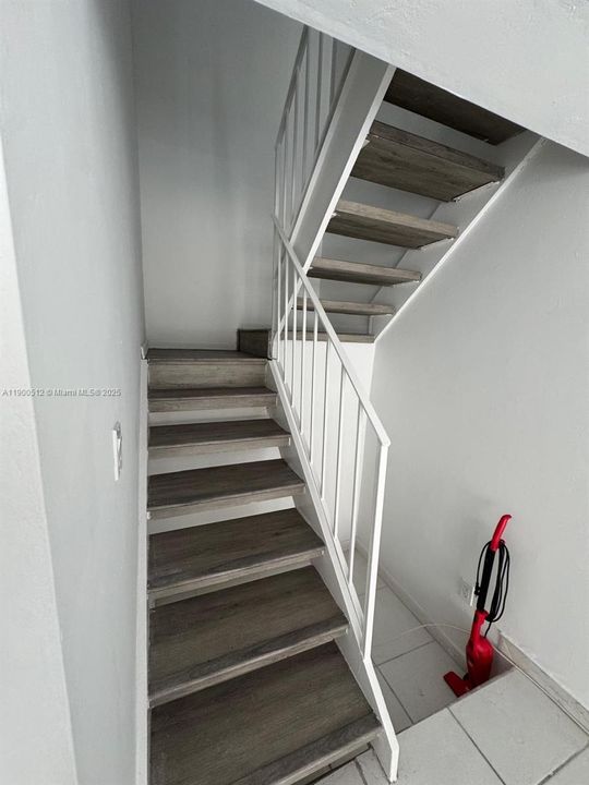 For Rent: $2,590 (2 beds, 2 baths, 1340 Square Feet)